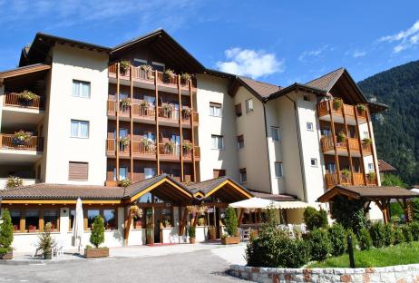Hotel Zurigo - Molveno