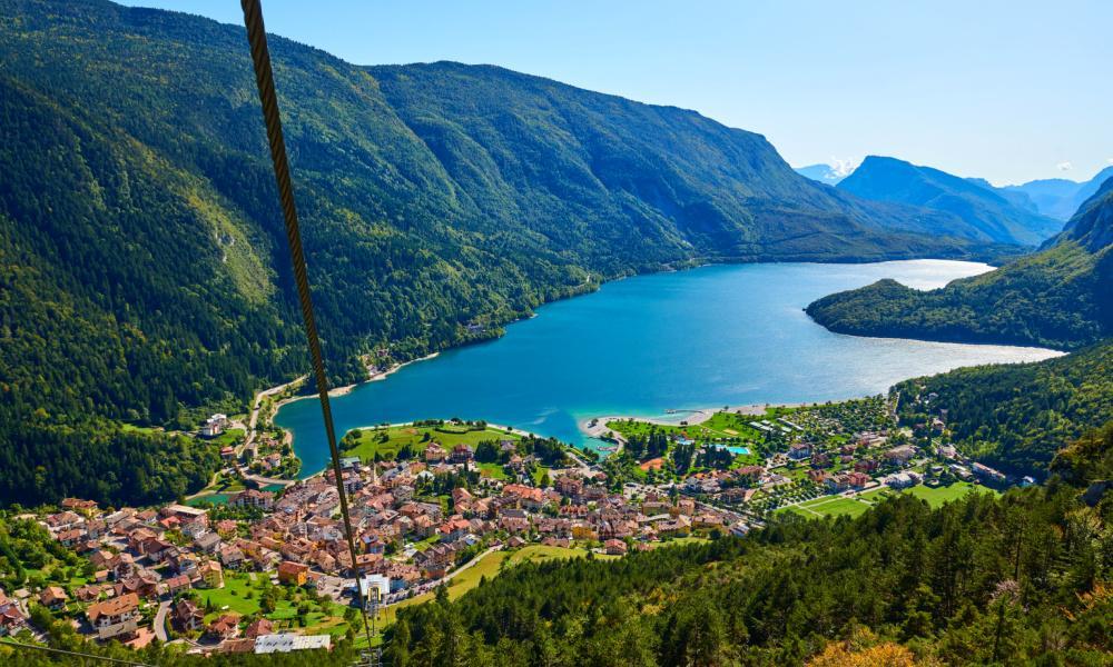 Wandelreis Italië - Trentino - Meer van Molveno - KRAS Busreizen