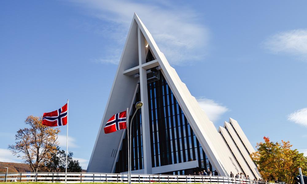 De IJszeekathedraal Tromsø