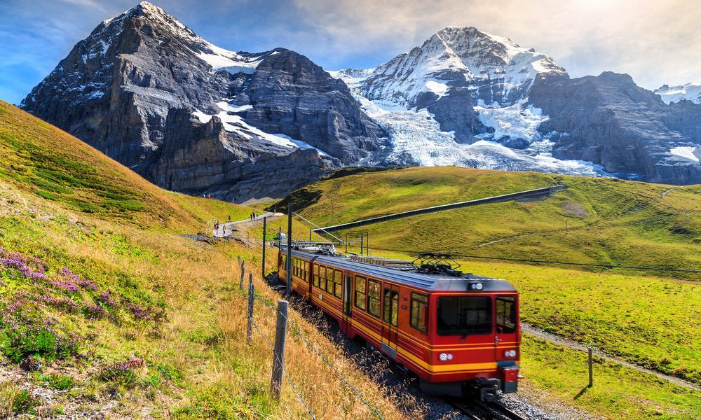 Bernina Express - KRAS Busreizen - Zwitserland
