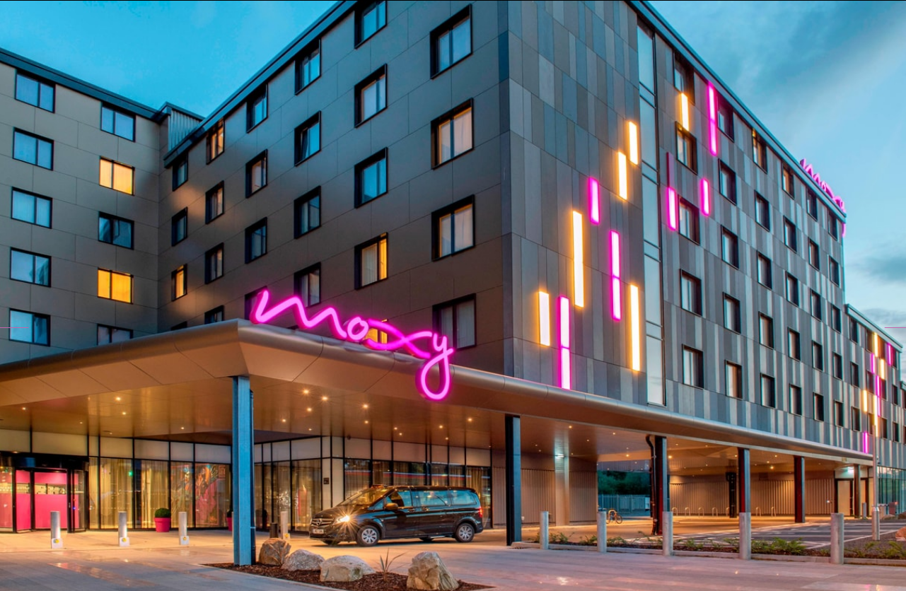 Hotel Moxy Londen Heathrow Airport